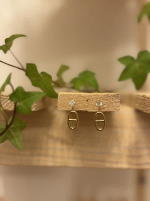 Boucle d’oreille breloques avec strass