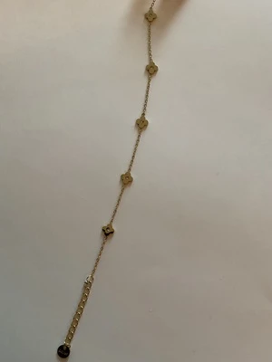 Bracelet trèfle et strass