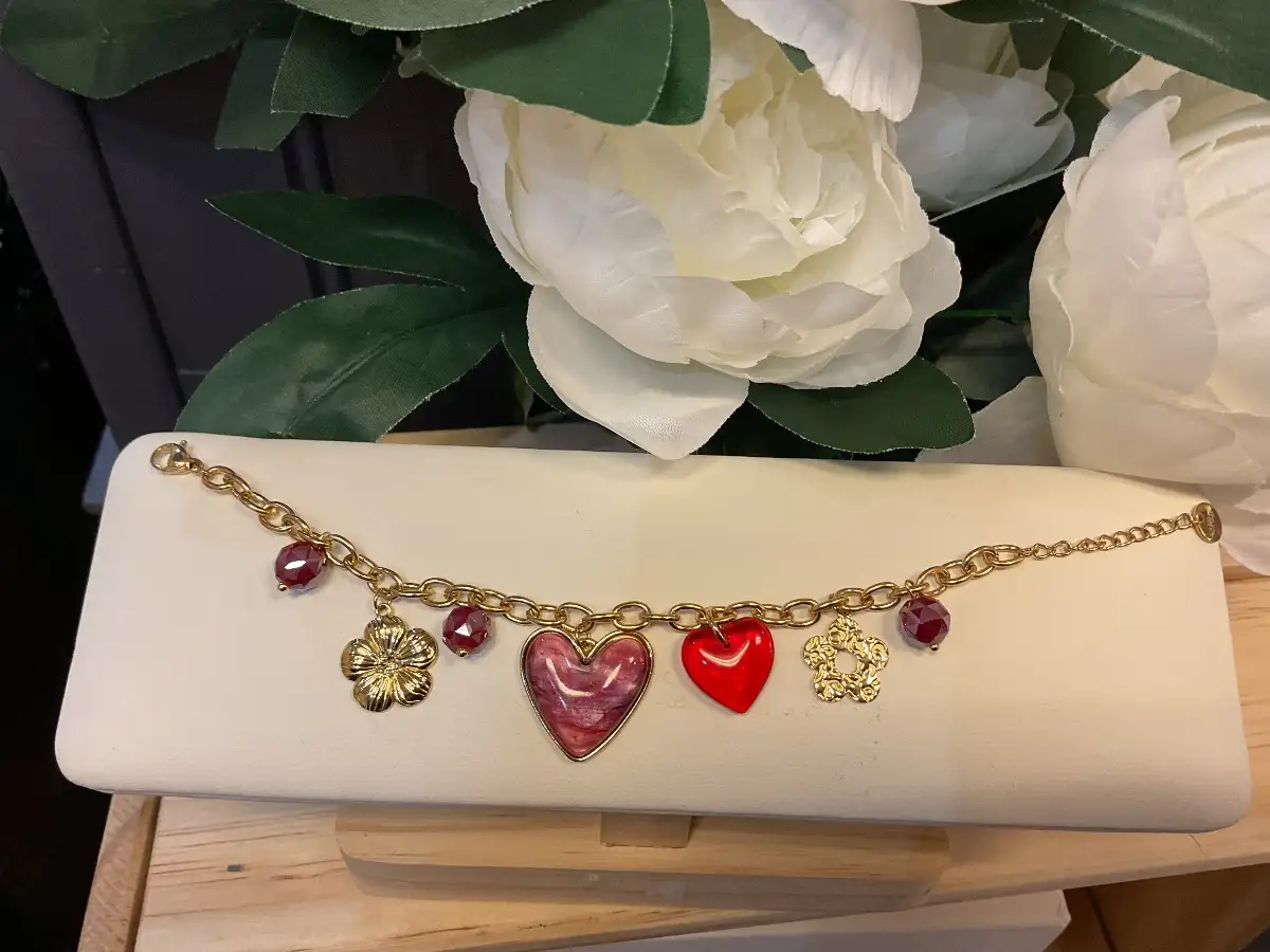 Bracelet breloque cœur pierre